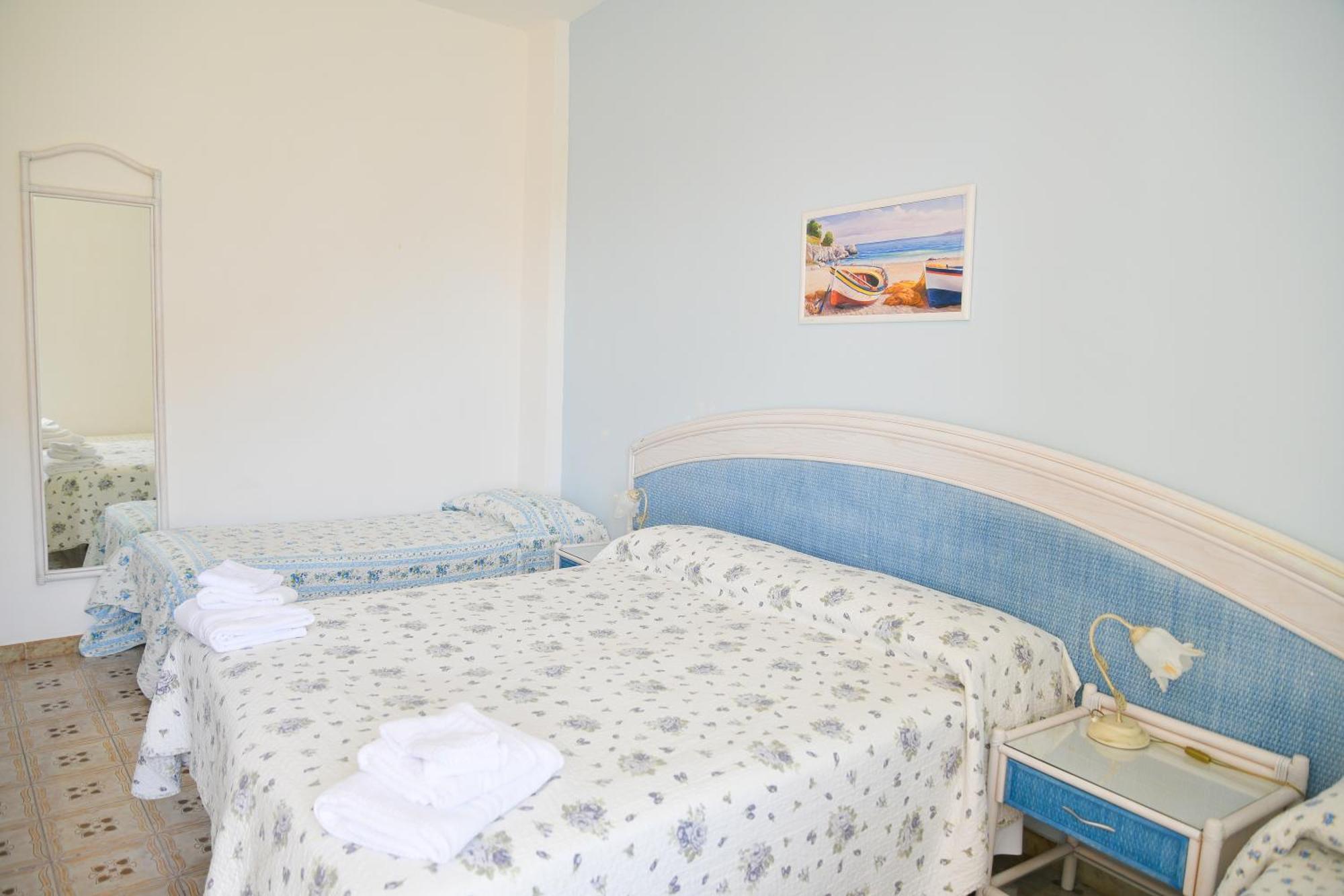 Hotel Maremonti Forio (Isola d'Ischia) Quarto foto